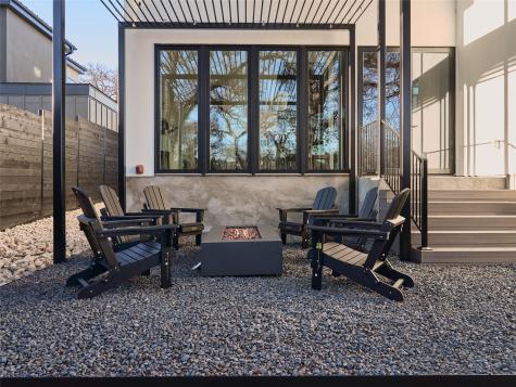 1604 Taylor Gaines Street Austin TX 78741