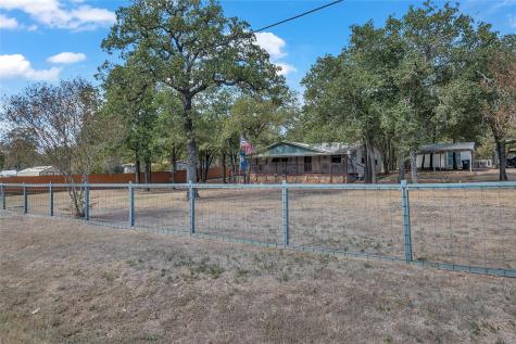 320 Pope Bend S Cedar Creek TX 78612