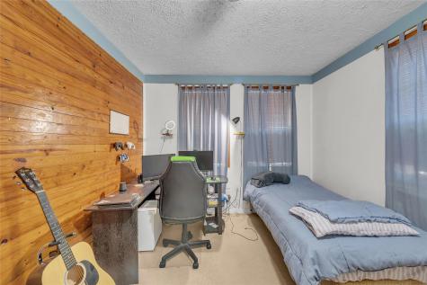 320 Pope Bend S Cedar Creek TX 78612