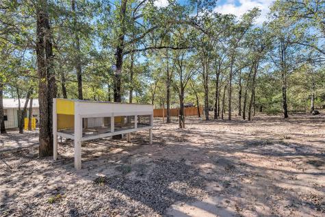 320 Pope Bend S Cedar Creek TX 78612