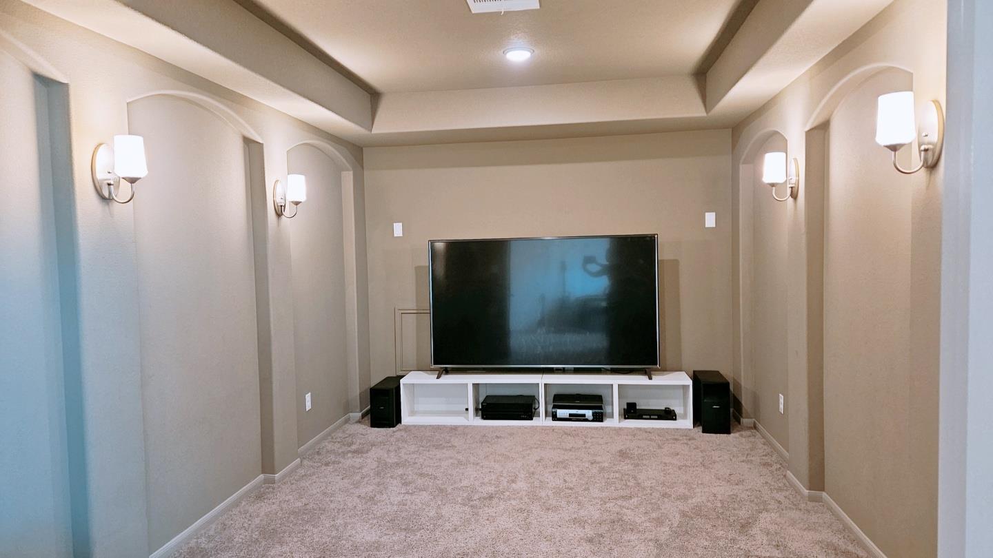 469 Anfield Circle Austin TX 78738