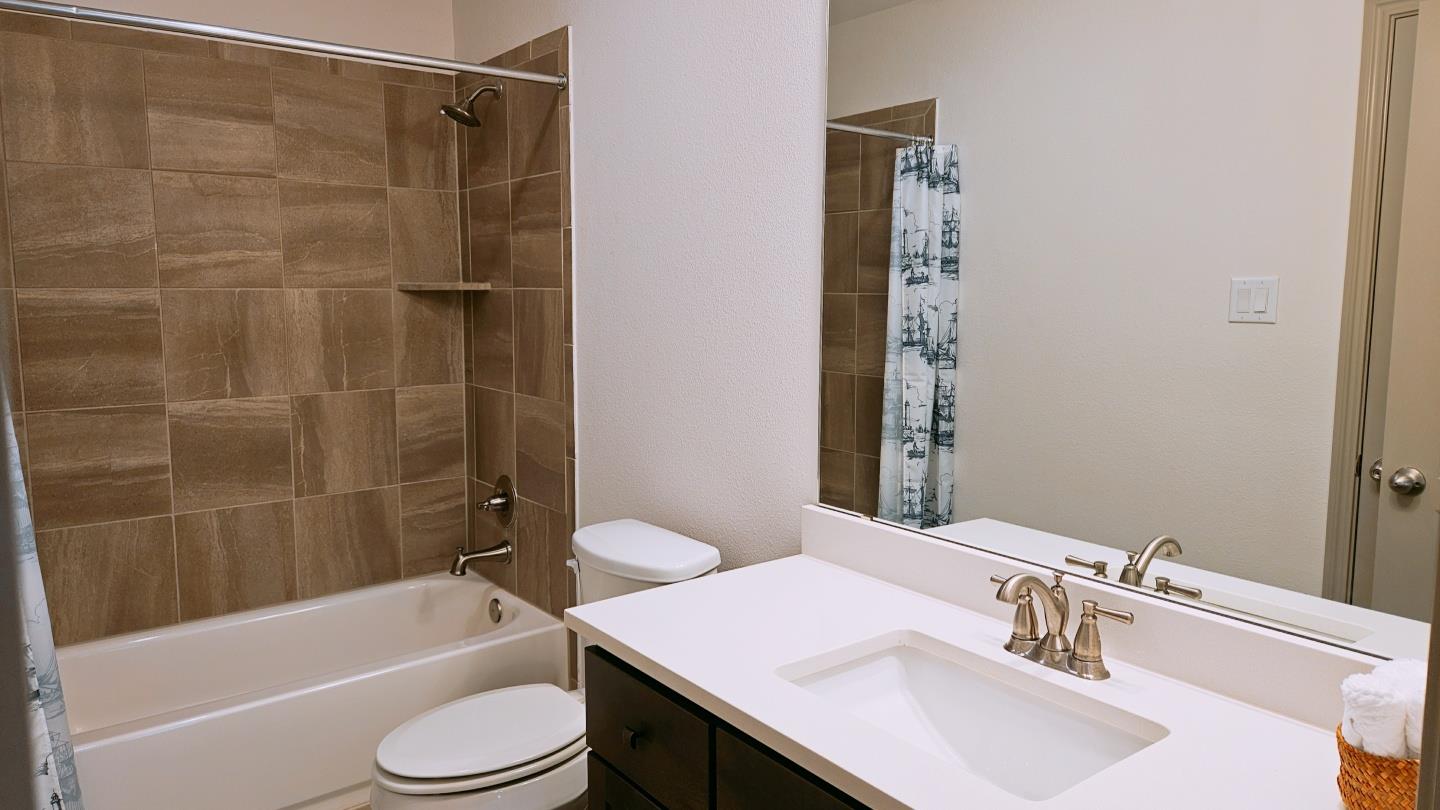 469 Anfield Circle Austin TX 78738