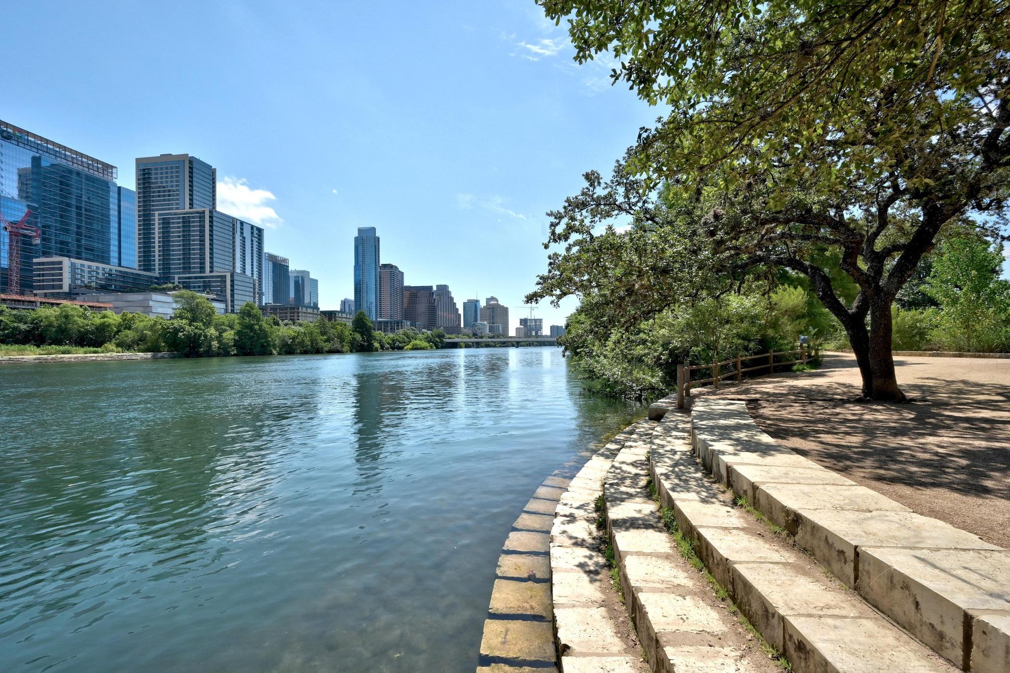 3105 Crestvale Drive Austin TX 78704