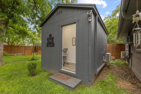 607 Short Street Smithville TX 78957