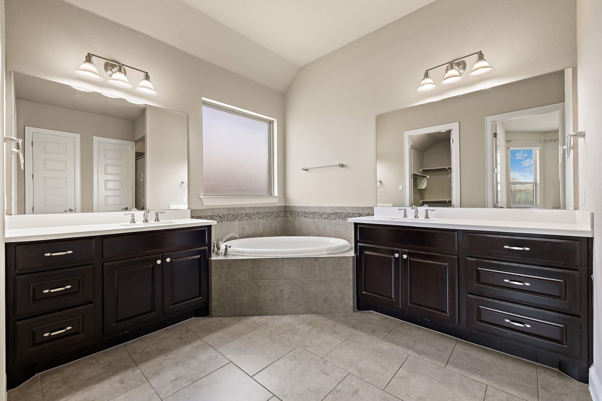 6901 Leonardo Drive Round Rock TX 78665