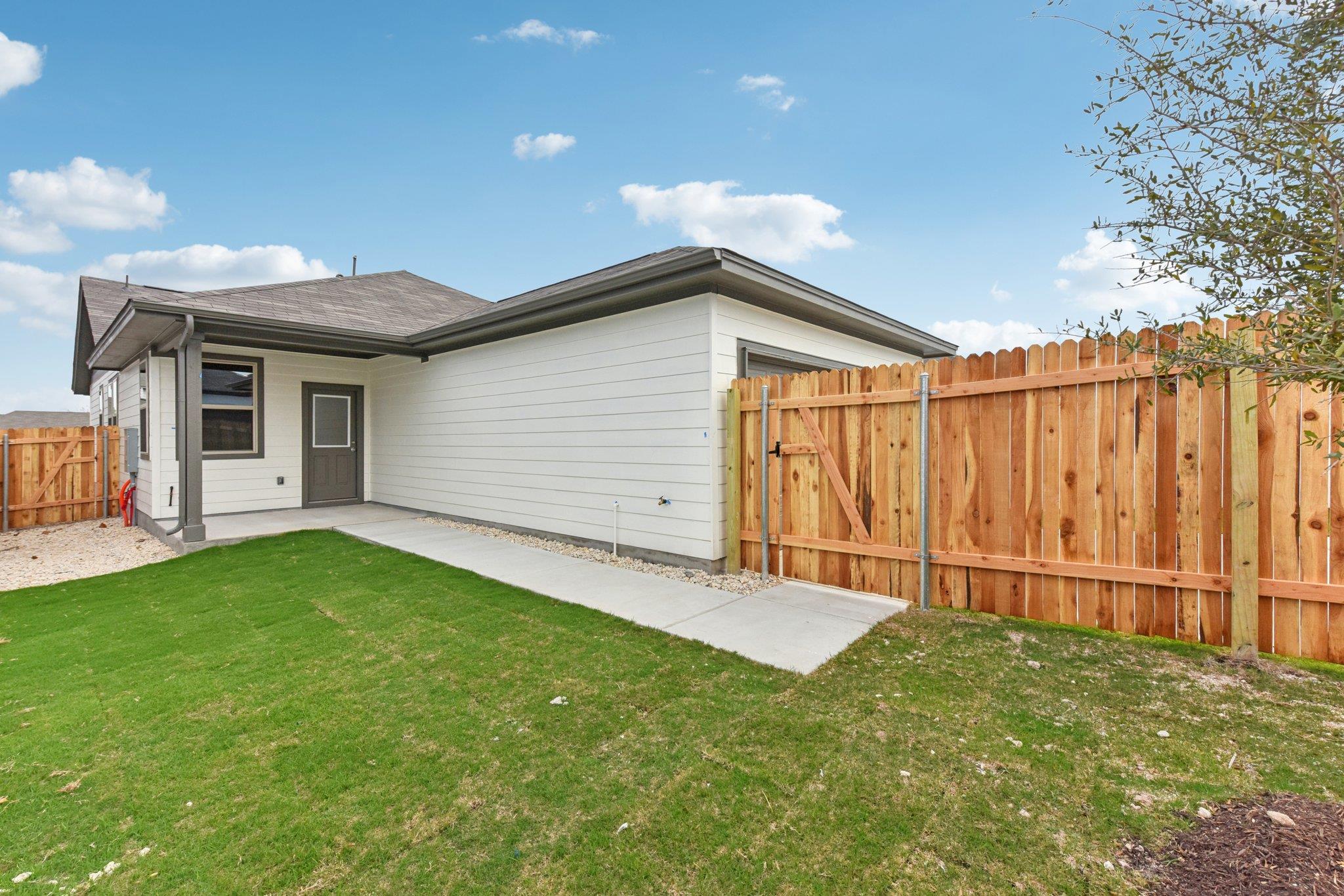 183 Glocken Lane Kyle TX 78640
