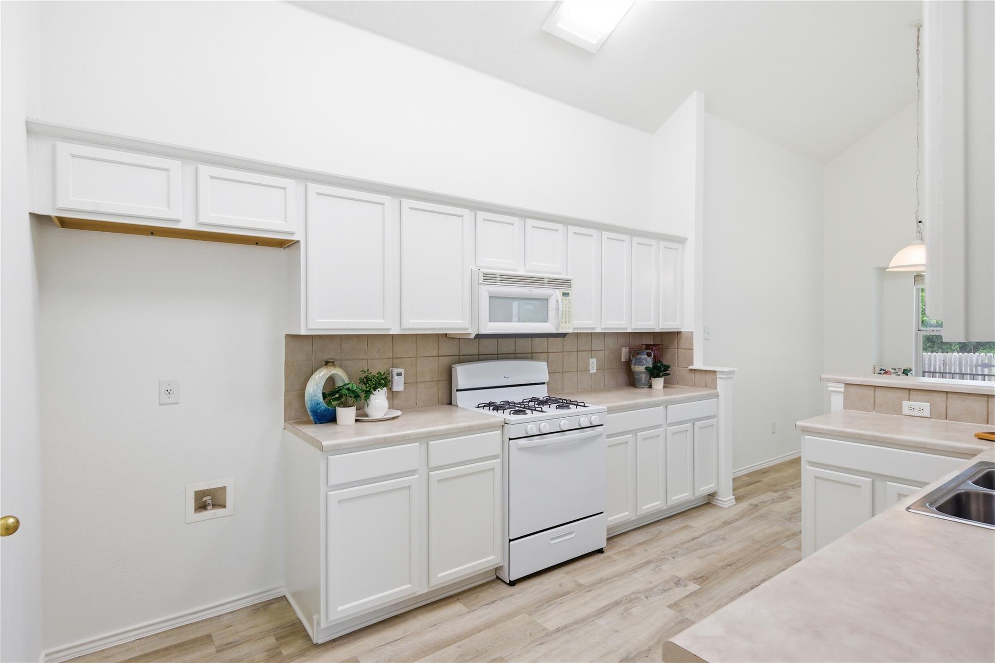 3555 Sandy Koufax Lane Round Rock TX 78665