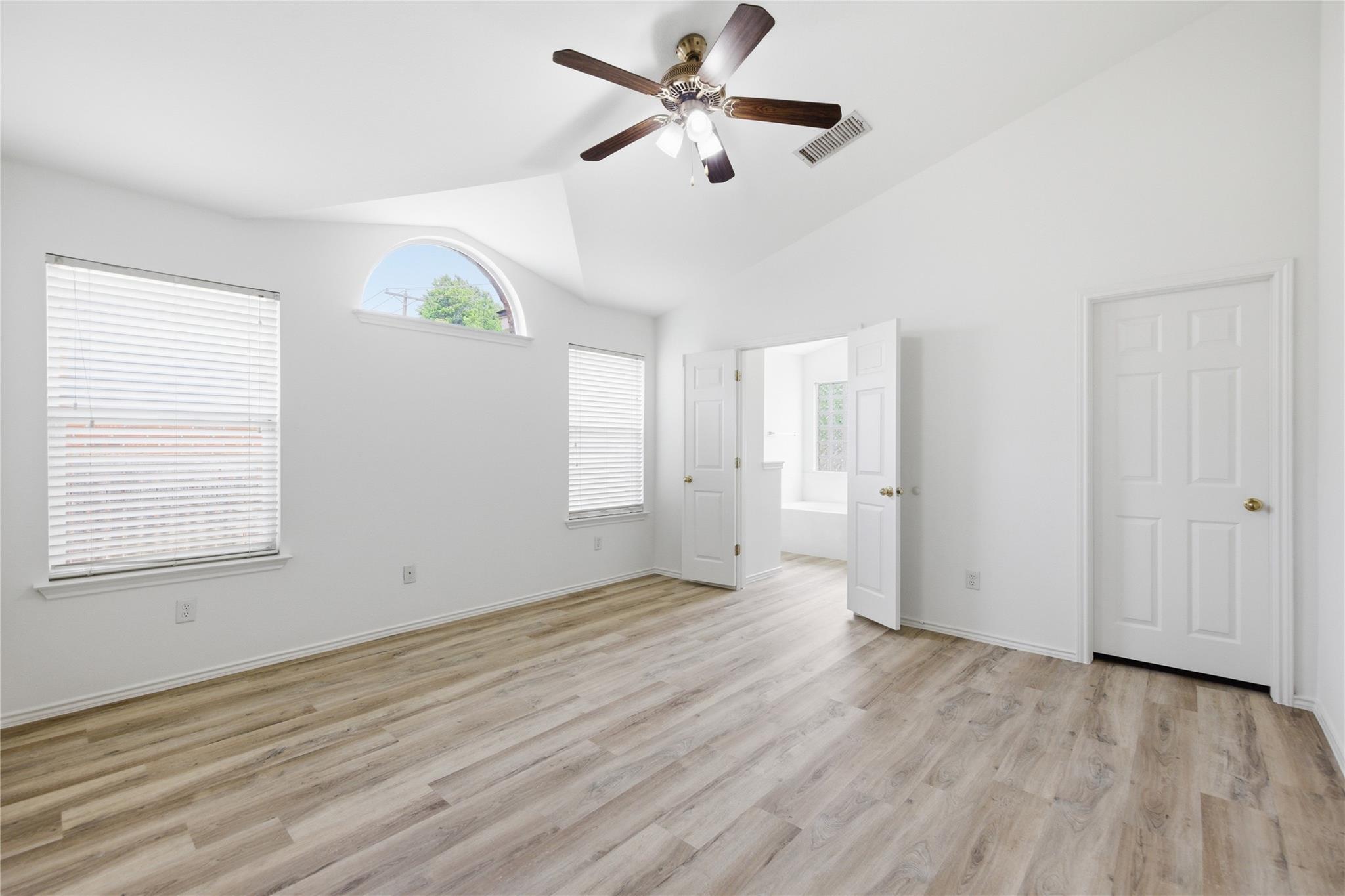 3555 Sandy Koufax Lane Round Rock TX 78665