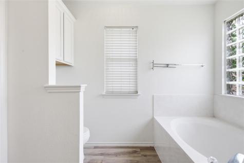 3555 Sandy Koufax Lane Round Rock TX 78665