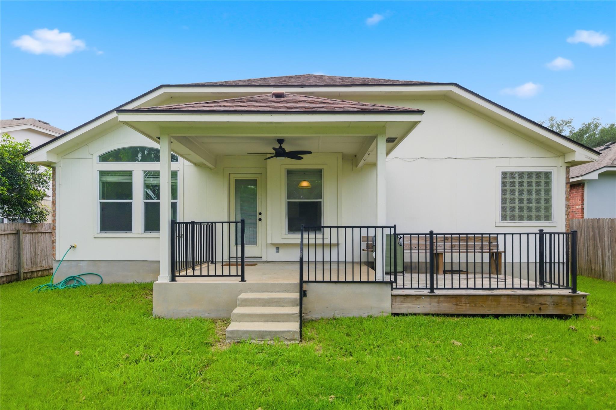 3555 Sandy Koufax Lane Round Rock TX 78665