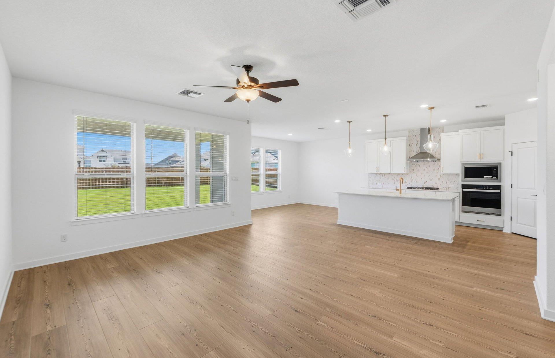 105 Amista Drive Liberty Hill TX 78642