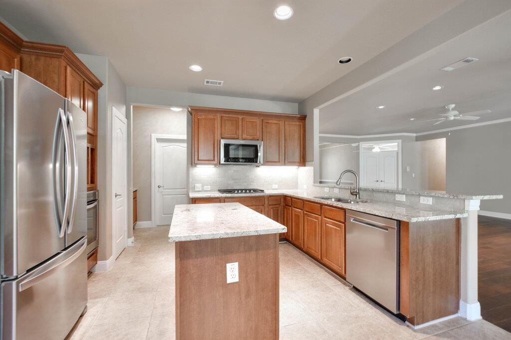 735 Breezeway Lane Georgetown TX 78633