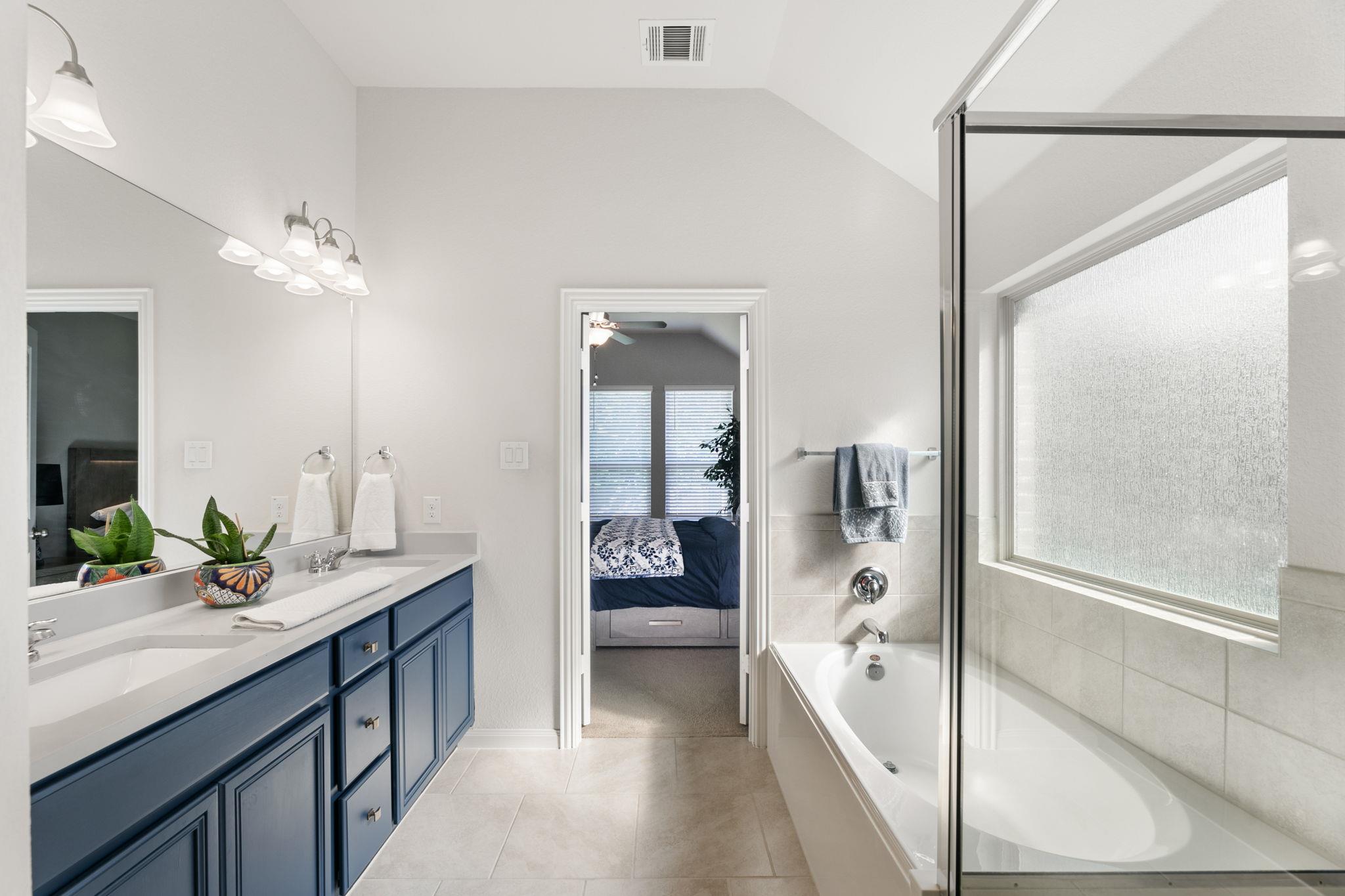 2233 Sauterne Drive Leander TX 78641