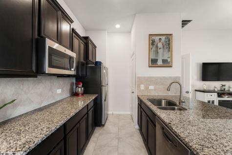 2233 Sauterne Drive Leander TX 78641