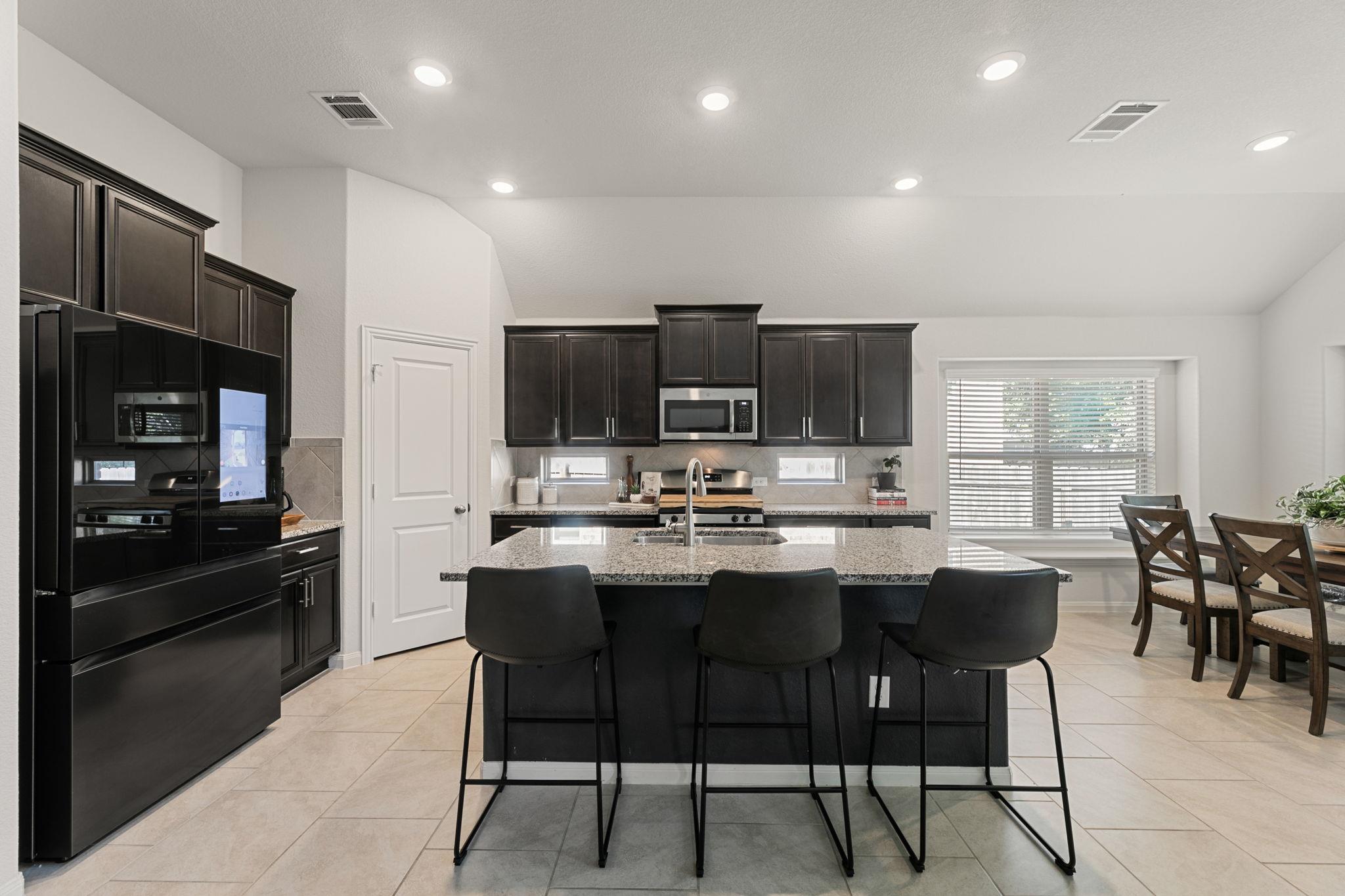 2233 Sauterne Drive Leander TX 78641