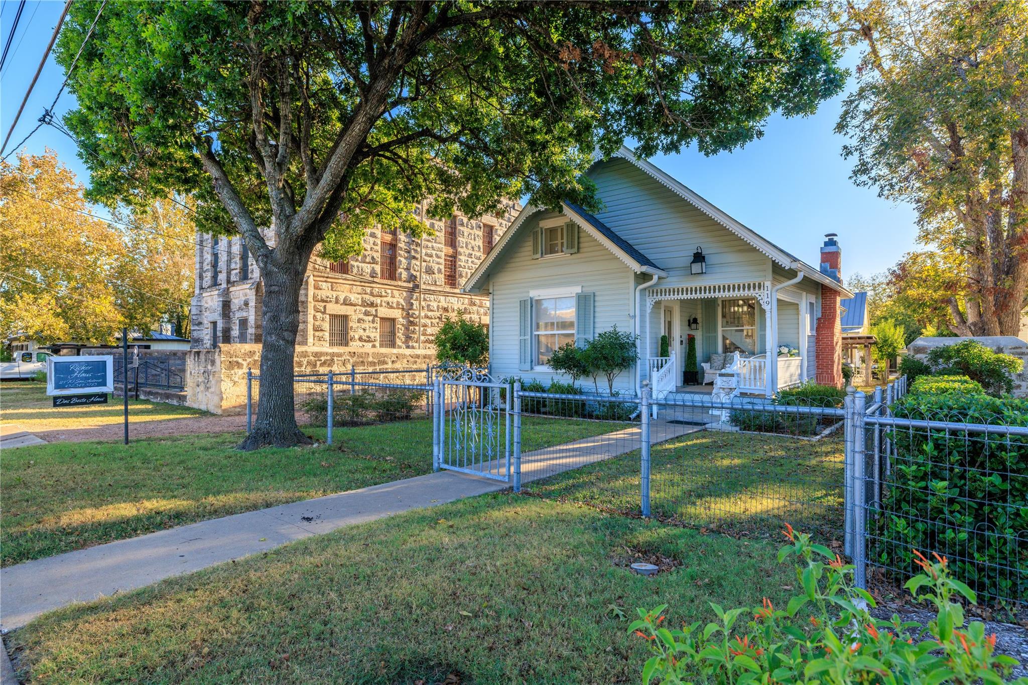 119 San Antonio Street Fredericksburg TX 78624