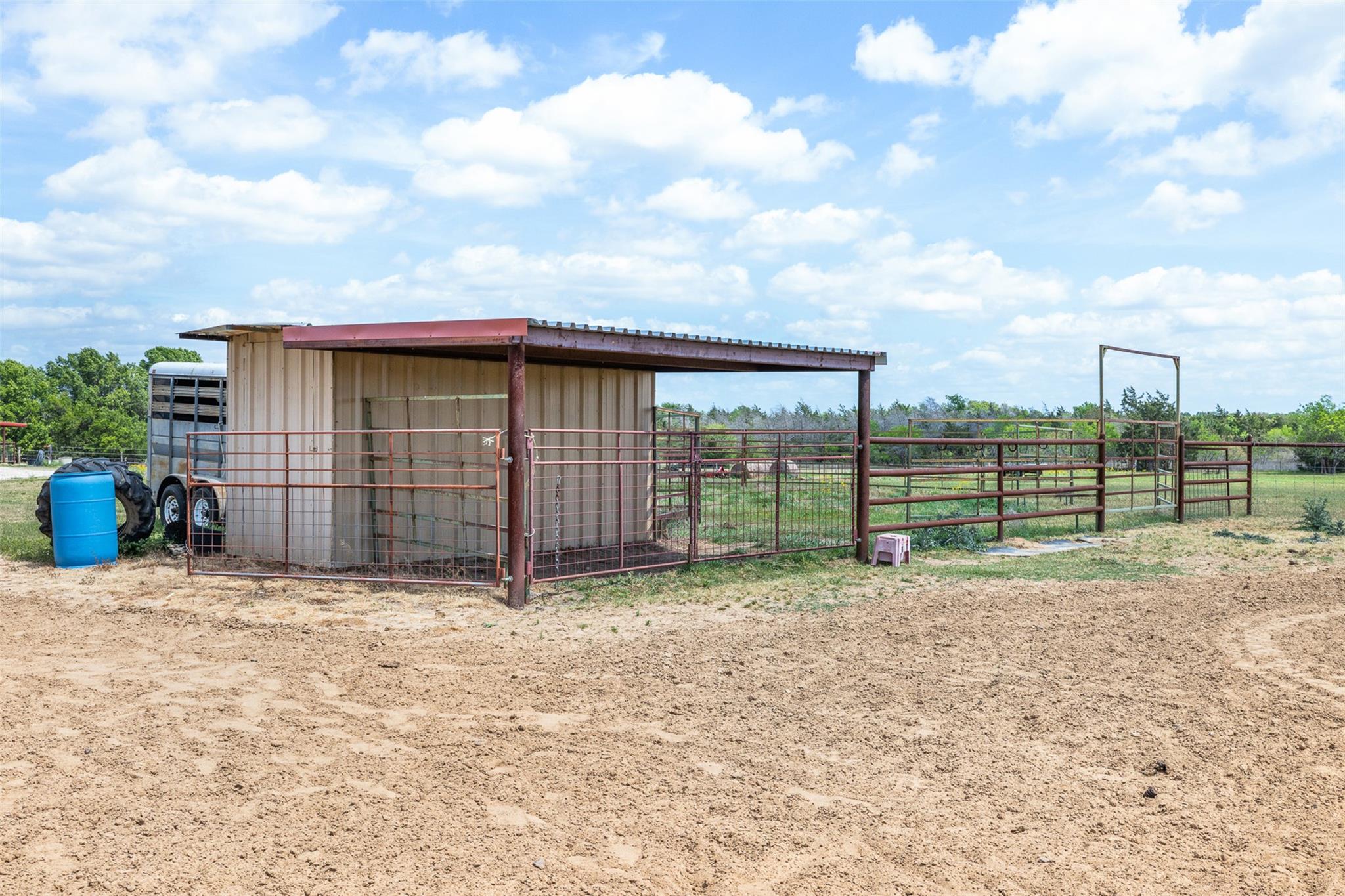 131 Cr 279 Kosse TX 76653