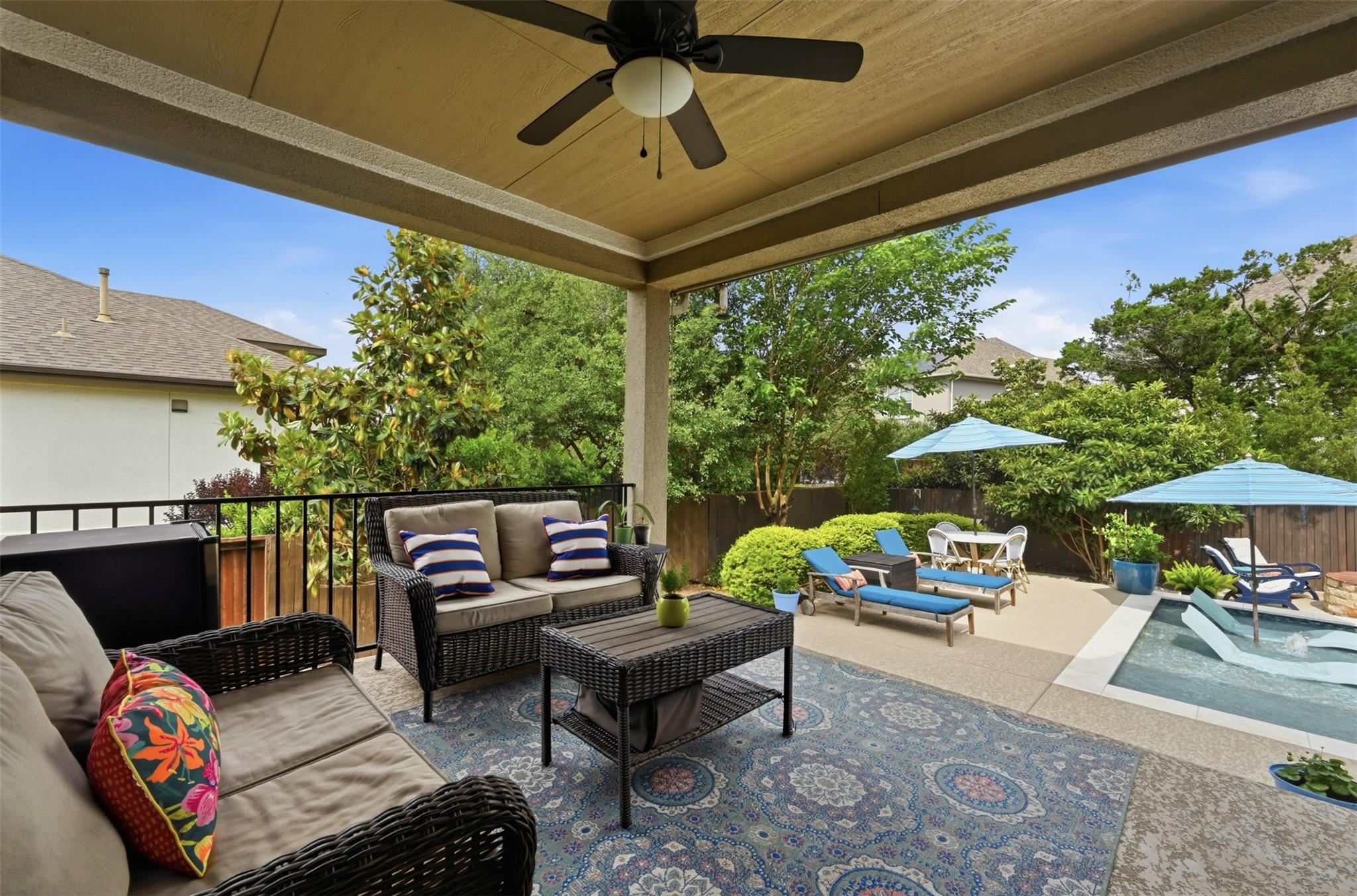 16032 La Rosa Drive Austin TX 78738