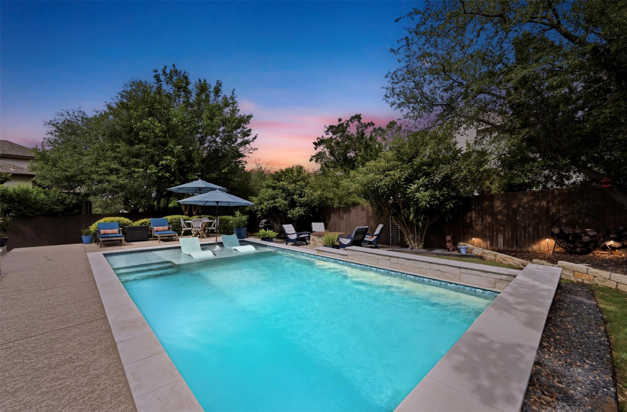 16032 La Rosa Drive Austin TX 78738