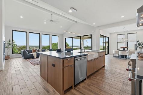 2414 Sunset Vista Circle Spicewood TX 78669