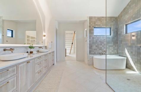 123 Landings Way Spicewood TX 78669