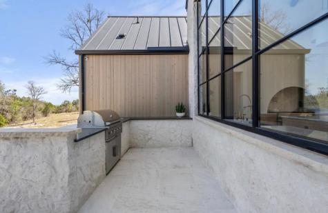 123 Landings Way Spicewood TX 78669