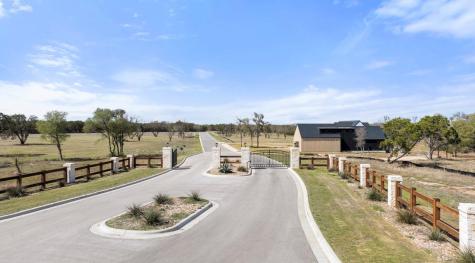 123 Landings Way Spicewood TX 78669