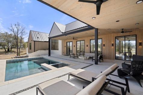 123 Landings Way Spicewood TX 78669