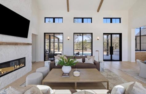 123 Landings Way Spicewood TX 78669