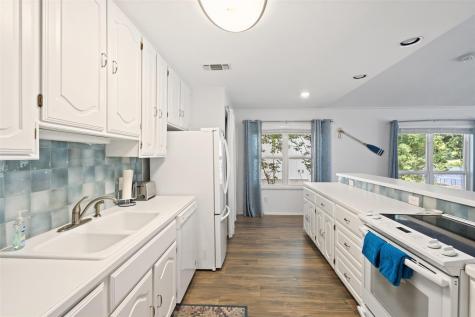 2546 Williams Lakeshore Kingsland TX 78639