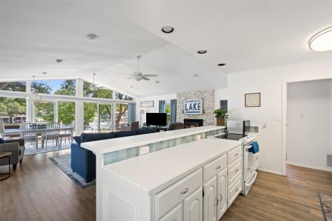 2546 Williams Lakeshore Kingsland TX 78639