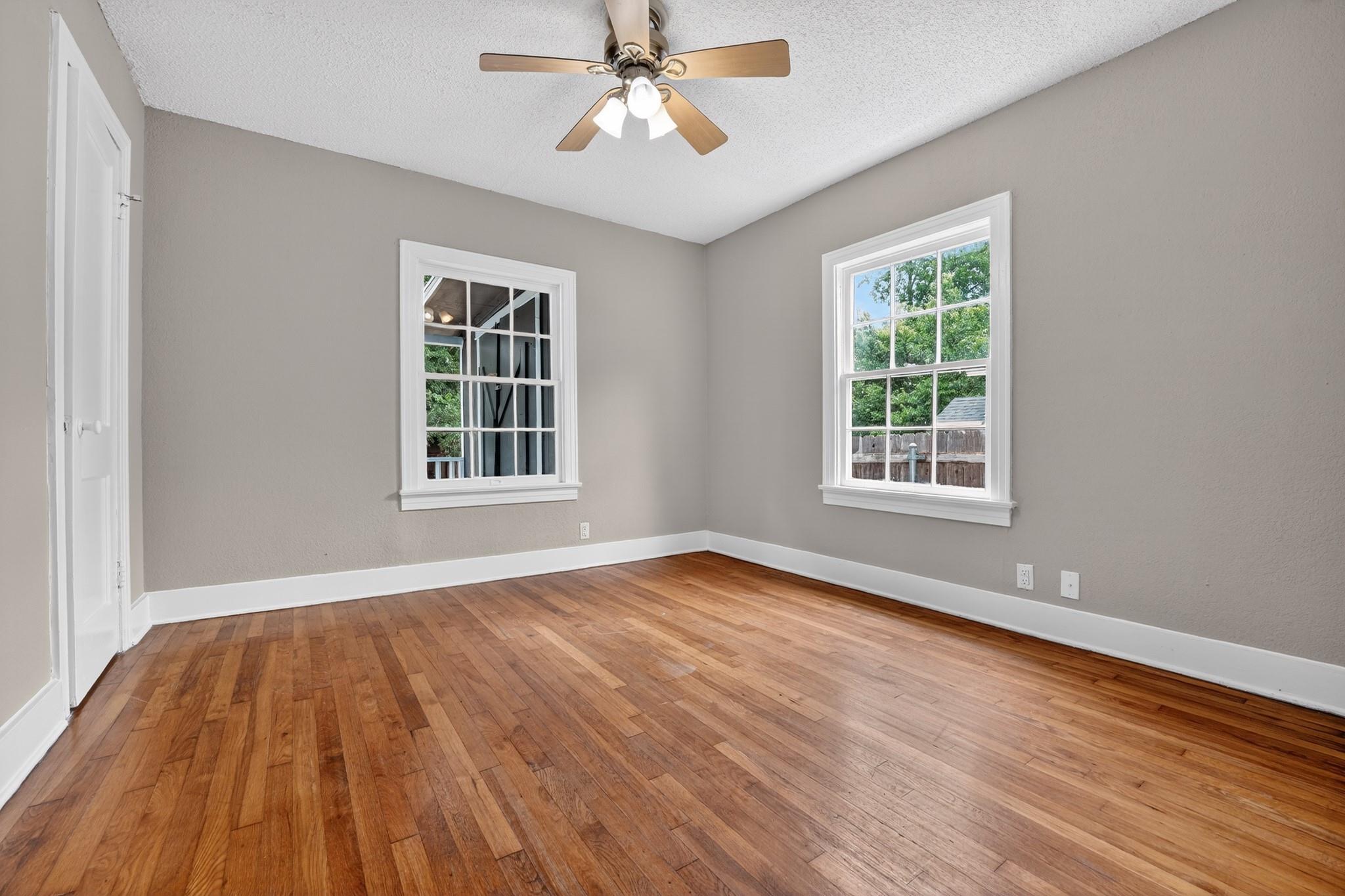 4907 Duval Street Austin TX 78751
