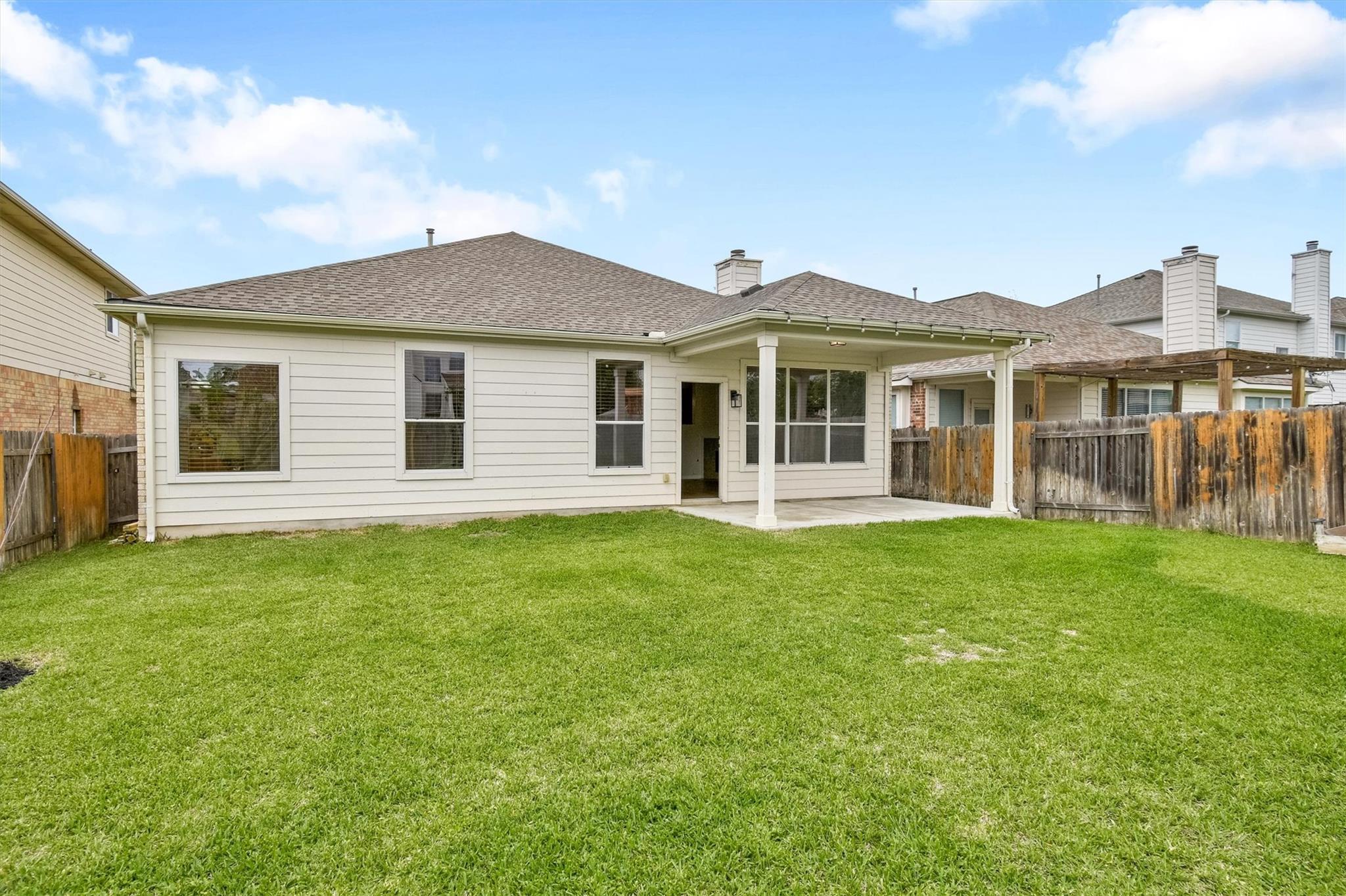3521 Shiraz Loop Round Rock TX 78665