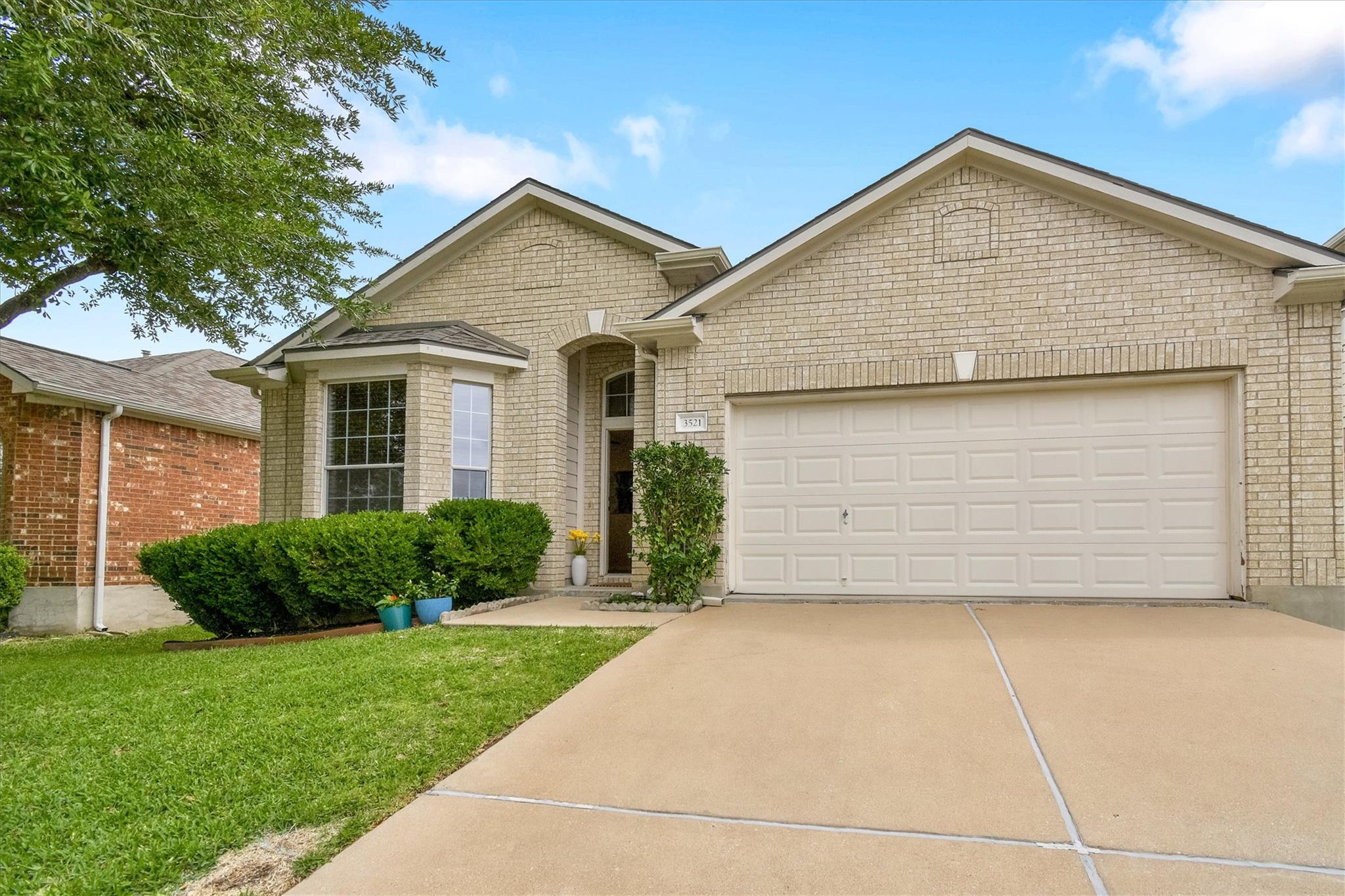 3521 Shiraz Loop Round Rock TX 78665