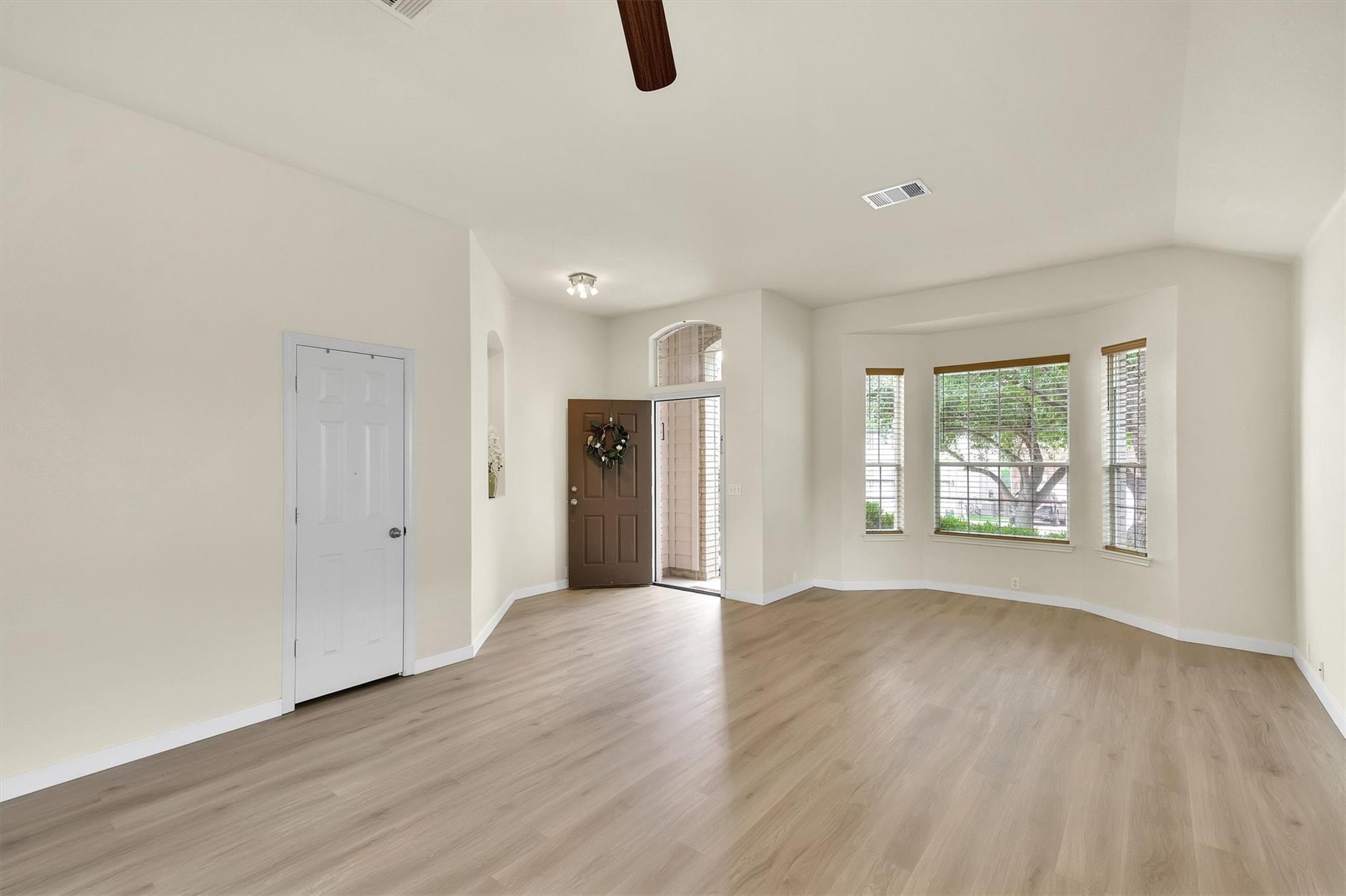 3521 Shiraz Loop Round Rock TX 78665