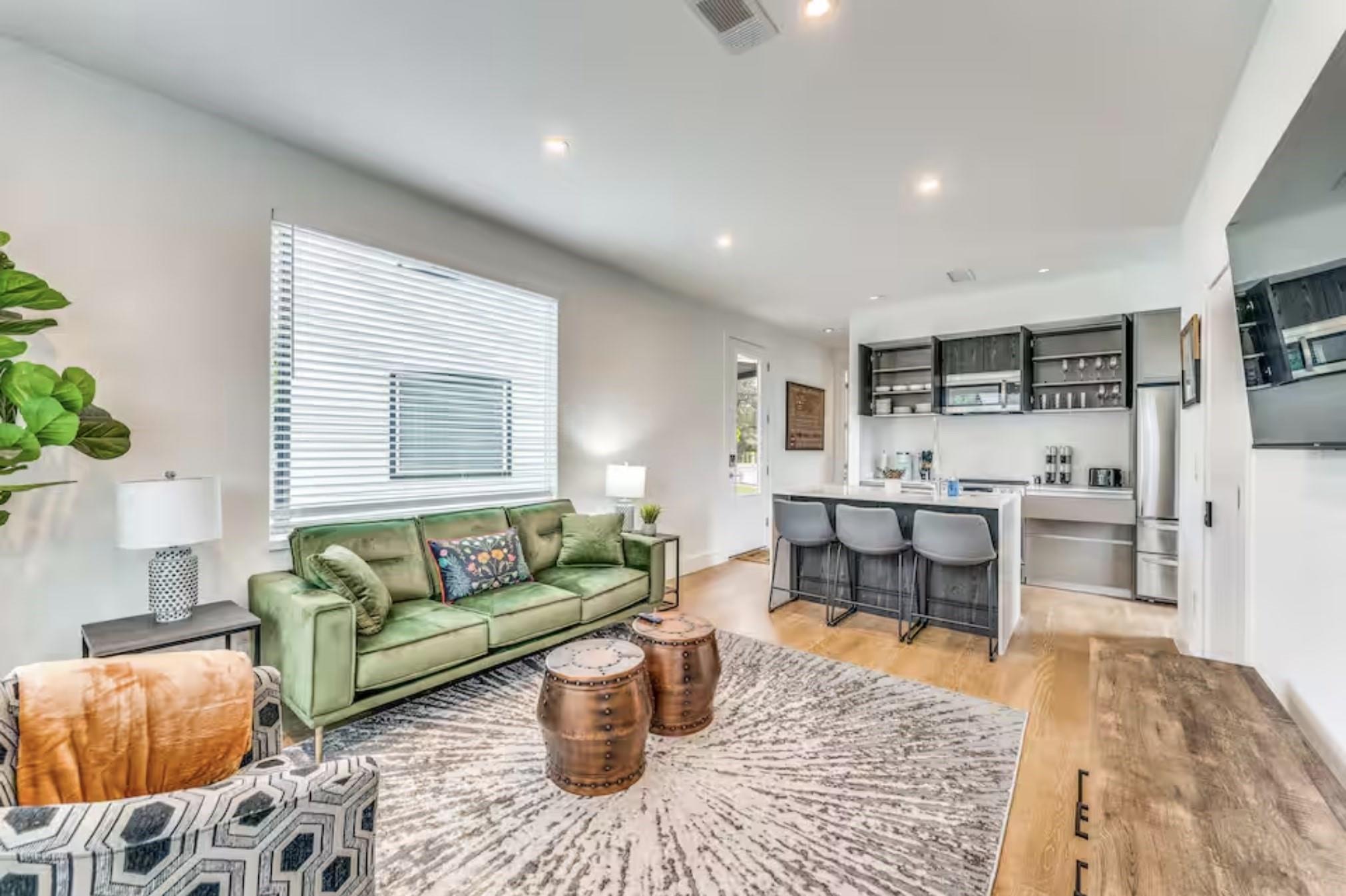 2406 W 10th Street Austin TX 78703