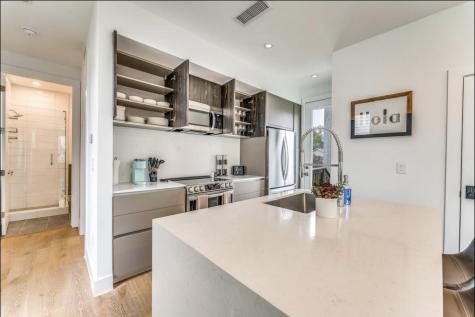 2406 W 10th Street Austin TX 78703