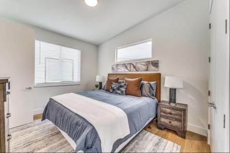 2406 W 10th Street Austin TX 78703