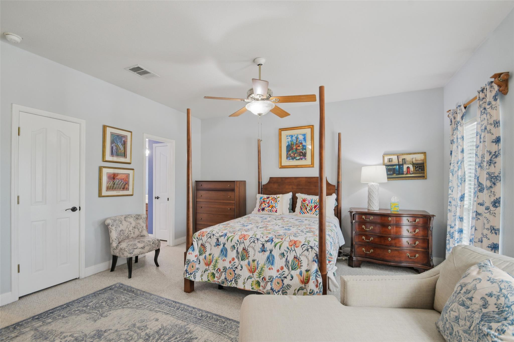 6084 Hartson Kyle TX 78640