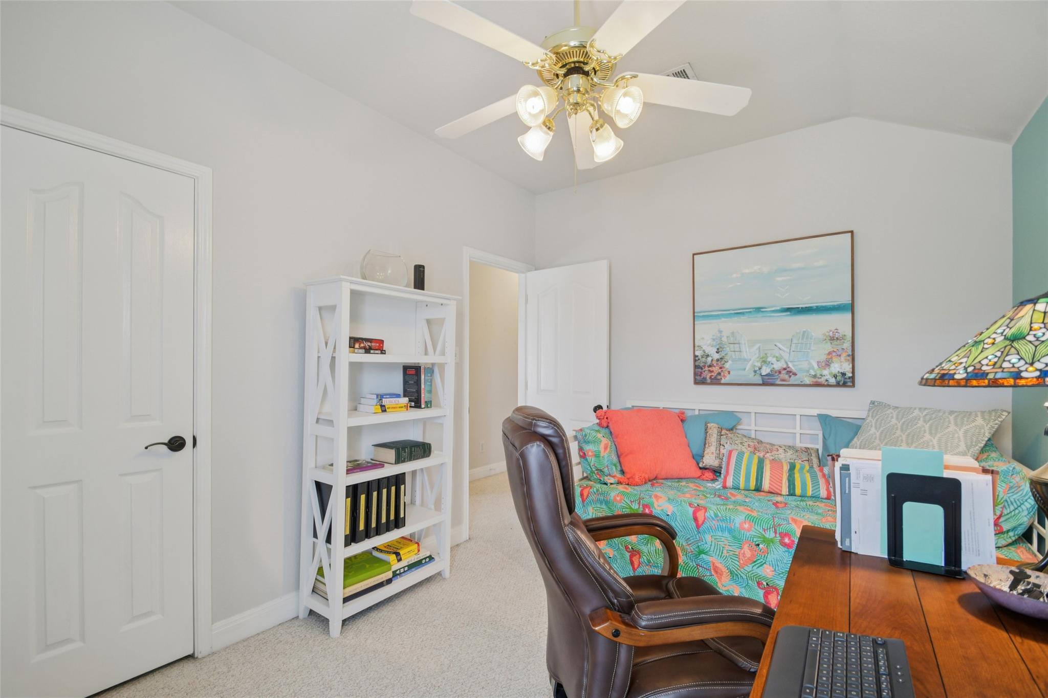 6084 Hartson Kyle TX 78640