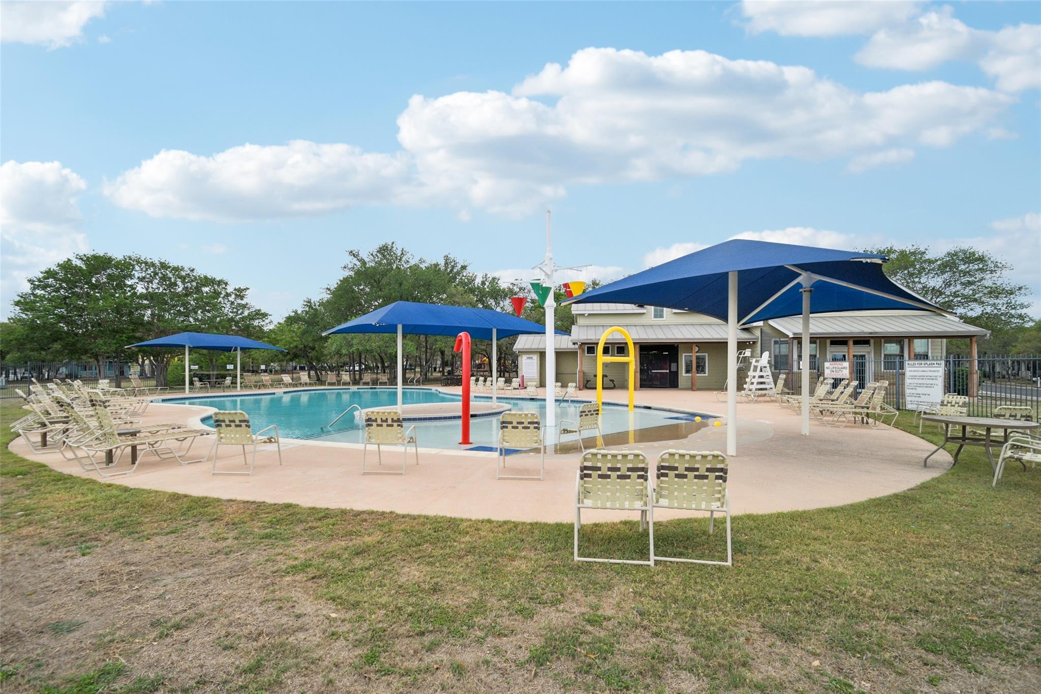 6084 Hartson Kyle TX 78640