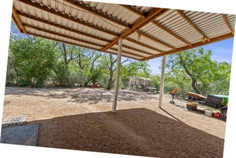 813 Airway Street Kingsland TX 78639