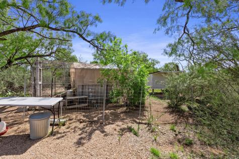 813 Airway Street Kingsland TX 78639