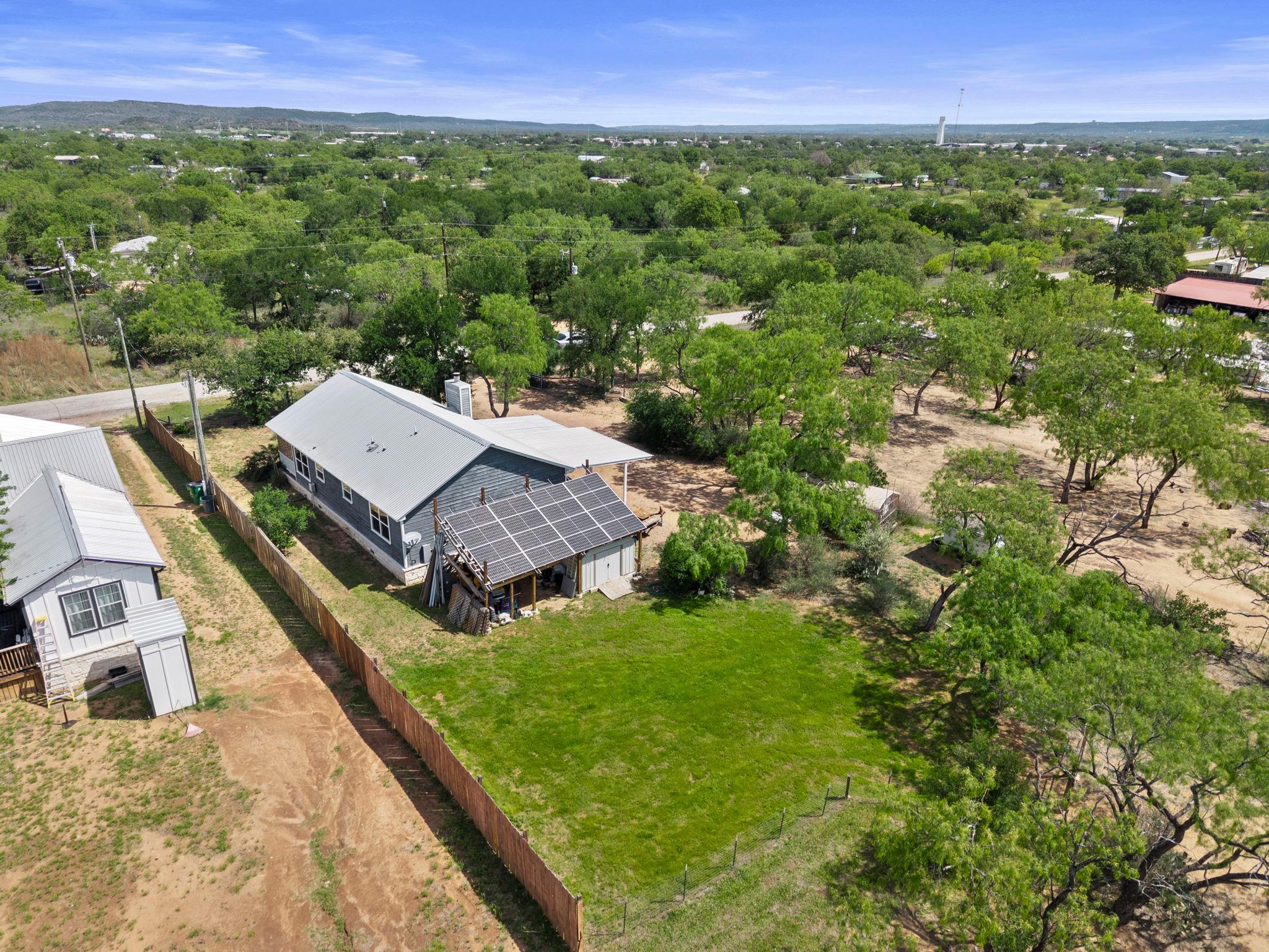 813 Airway Street Kingsland TX 78639