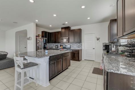 180 Outlaw Drive Jarrell TX 76537