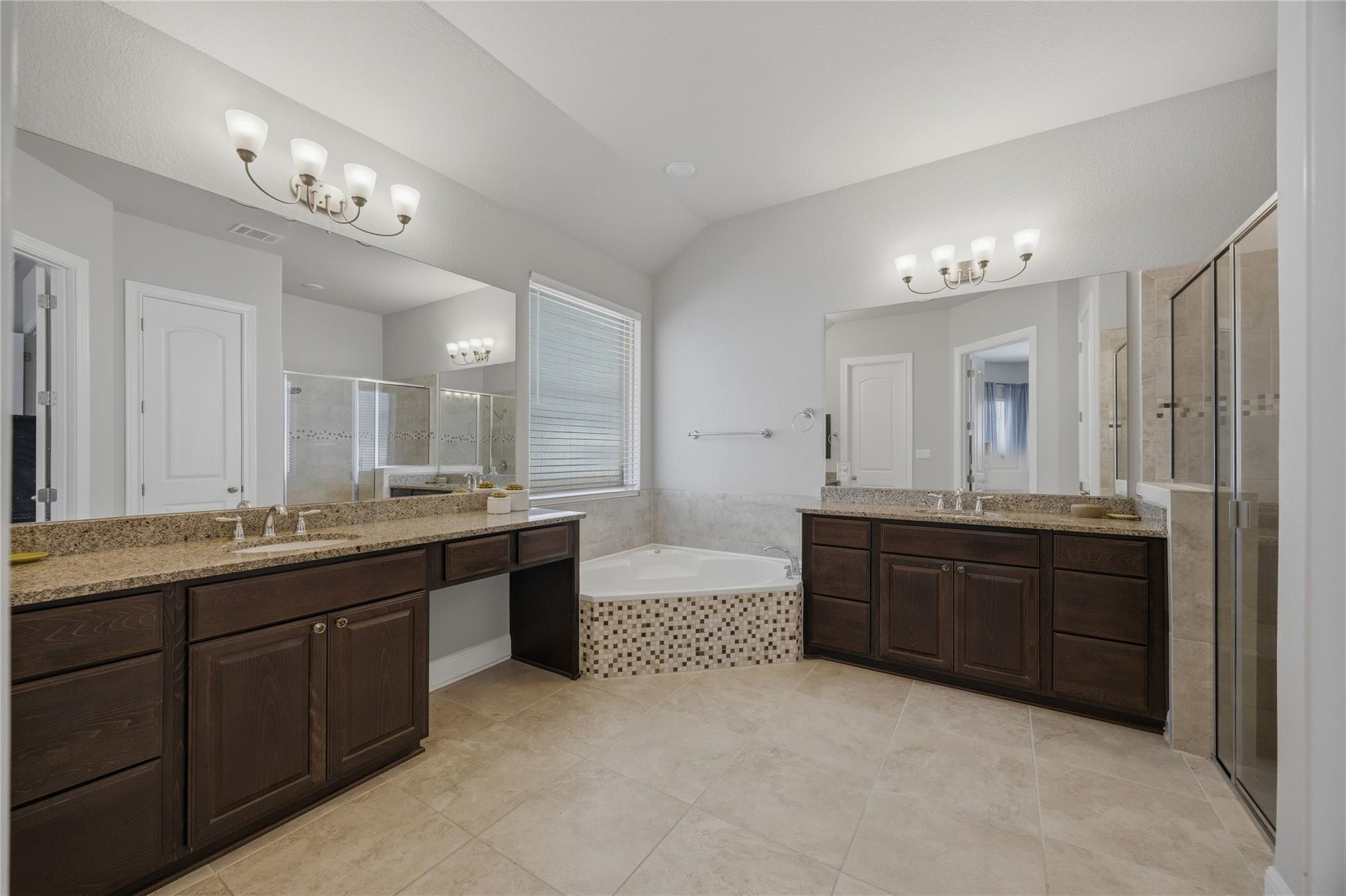 2905 Mossy Springs Drive Leander TX 78641