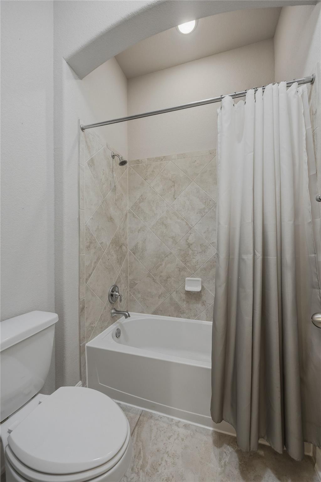 2905 Mossy Springs Drive Leander TX 78641
