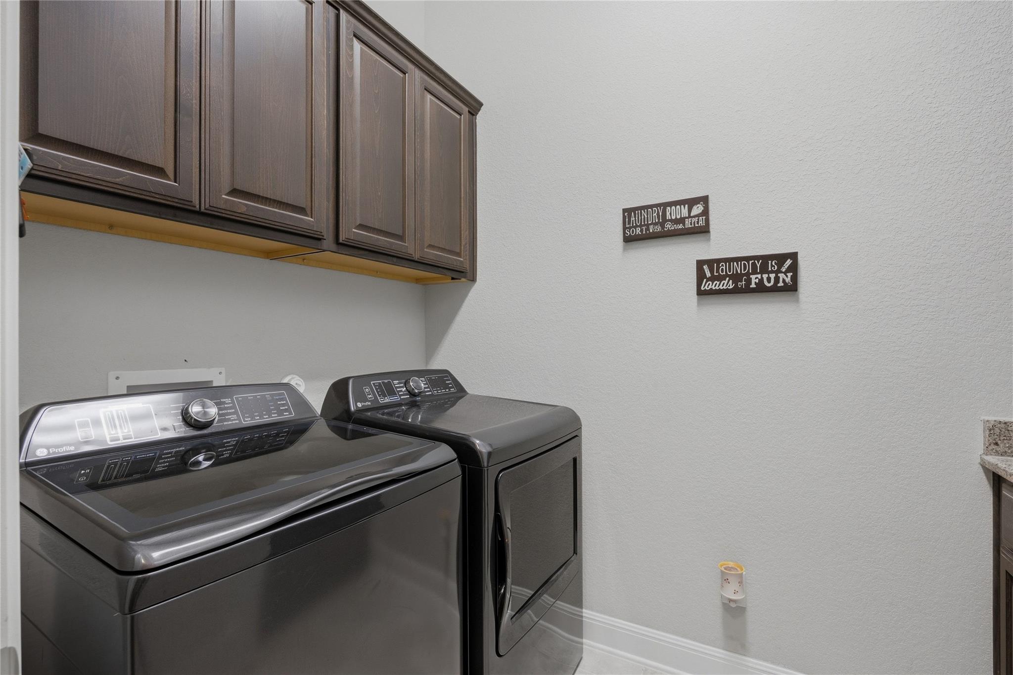 2905 Mossy Springs Drive Leander TX 78641