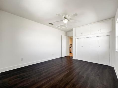 803 W 25th Street Cameron TX 76520