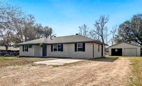 803 W 25th Street Cameron TX 76520